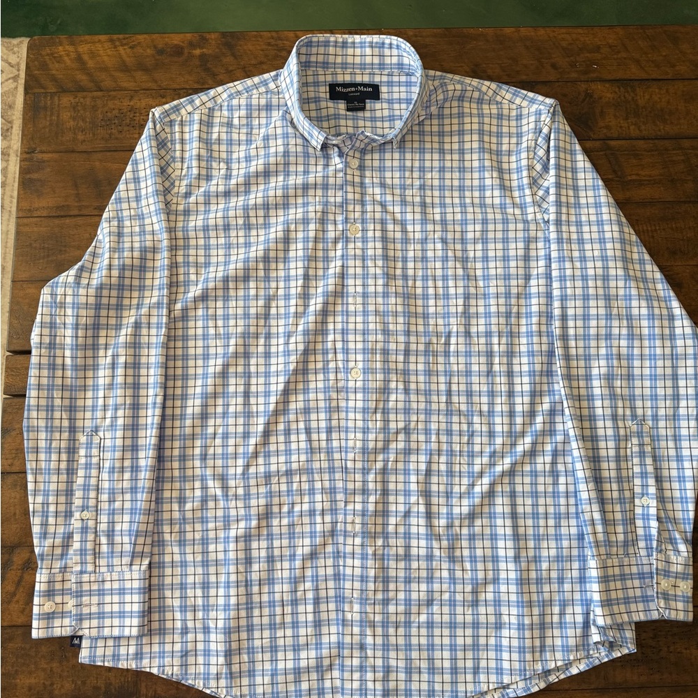 Mizzen+Main Light Blue and White Plaid Dress Shirt